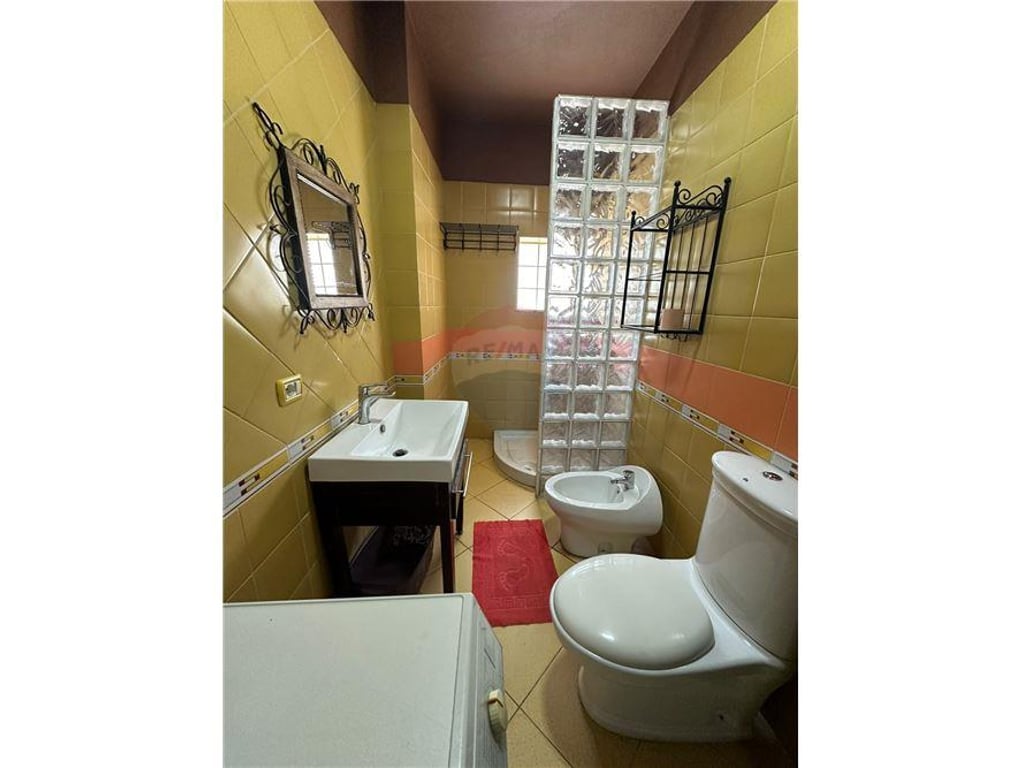 APARTMENT FOR SALE 1+1 AT KOMUNA E PARISIT
