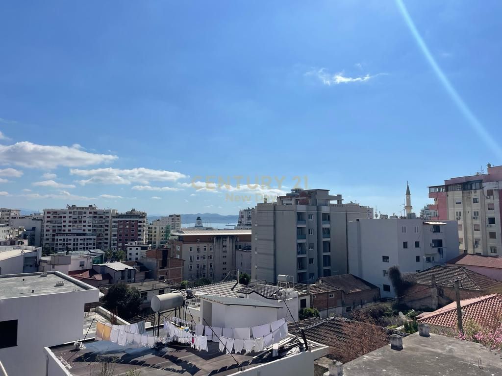 AFFITTASI APPARTAMENTO 2+1 IN CENTRO!