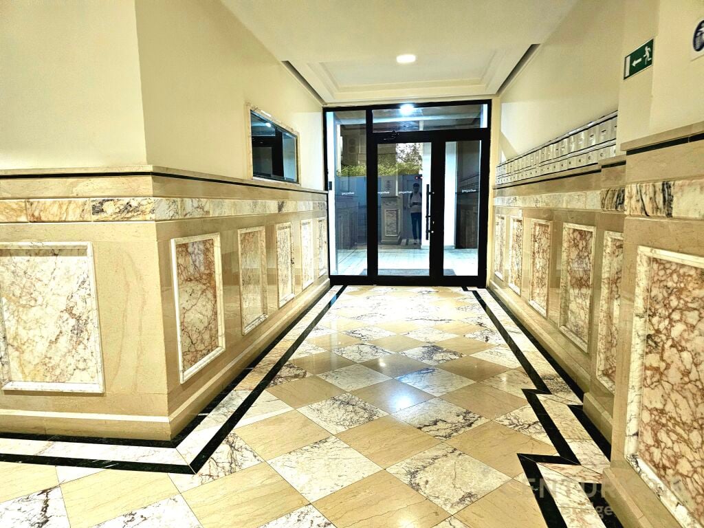 KOMPLEKSI NOBIS, APARTAMENT 3+1 PER SHITJE