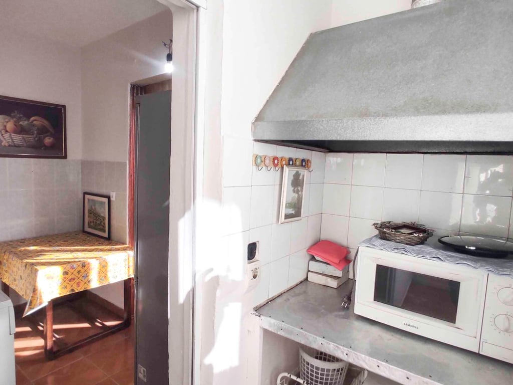 2+1 per qira afer Shkolles se Kuqe