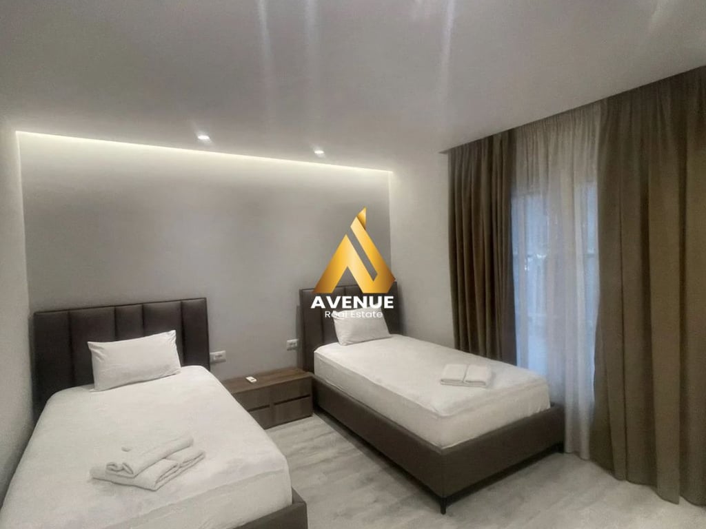 Super Vilë Luksoze me qera Rruga e Elbasanit, Pranë Sofrës së Ariut, Tiranë