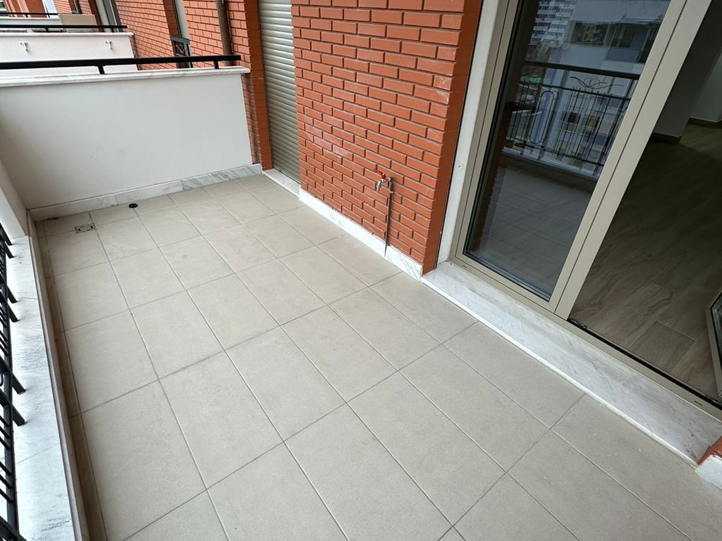 Apartament - Për Qira 2+1 - Kompleksi DELIJORGJI