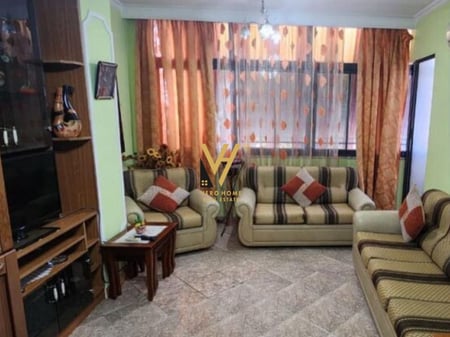 AFFITTASI APPARTAMENTO 1+1 IN VIA KAVAJES 550 EURO