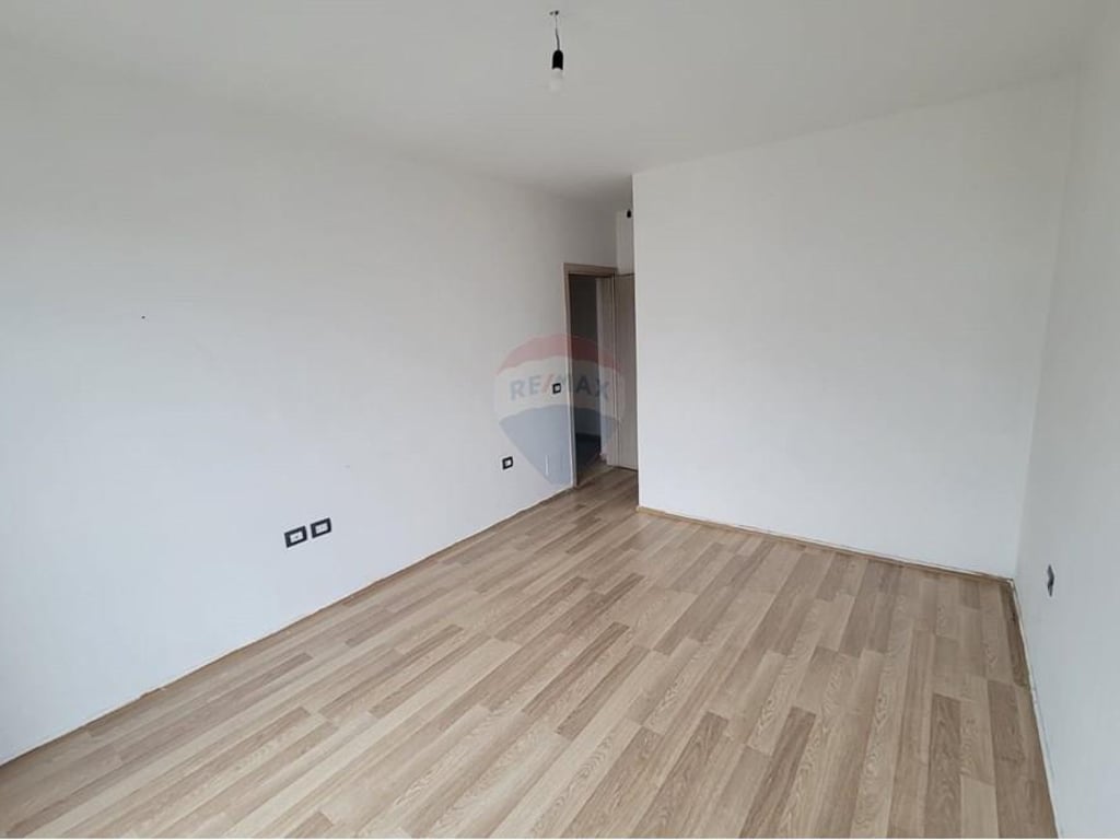 2+1 apartment for rent Porcelain