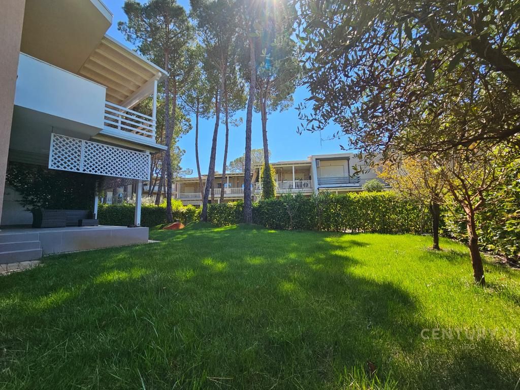 ✨🌴 SHITET APARTAMENT 2+1 ME OBORR NË KOMPLEKSIN LURA 3 – GJIRI I LALZIT