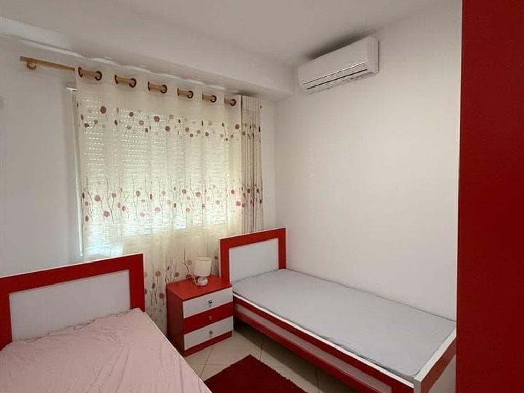 Apartament Me Qera 2+1 tek Kompleksi Golden Park (ID B2201231) Tirane​
