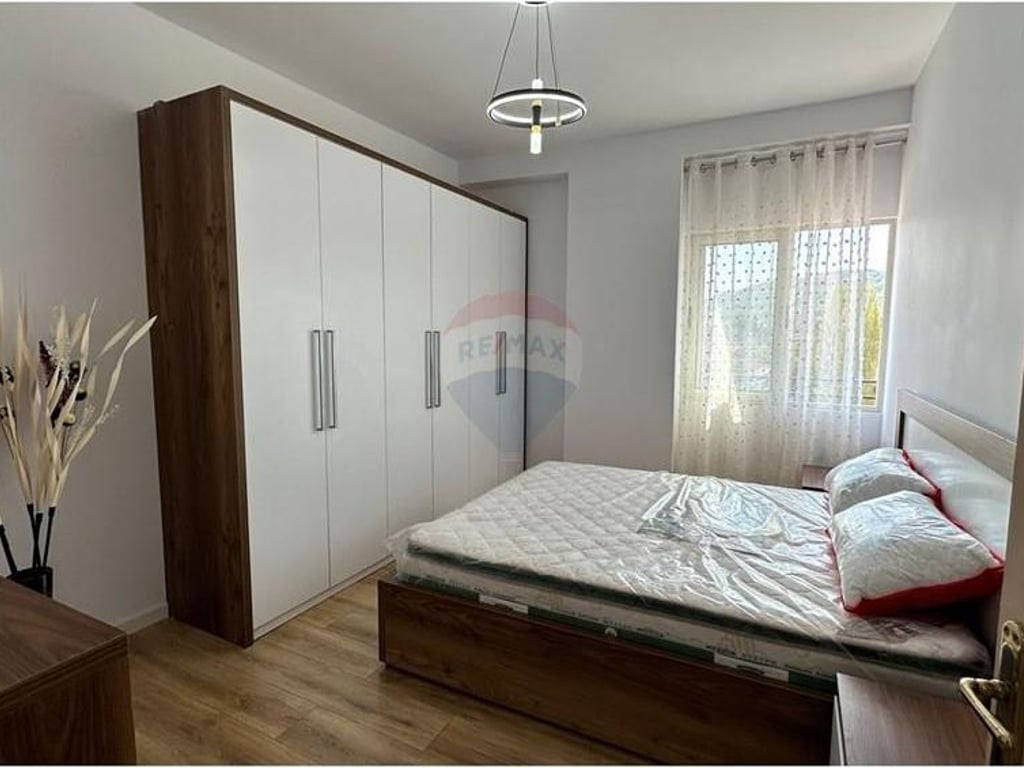 APARTAMENT 1+1 PER SHITJE, YZBERISHT