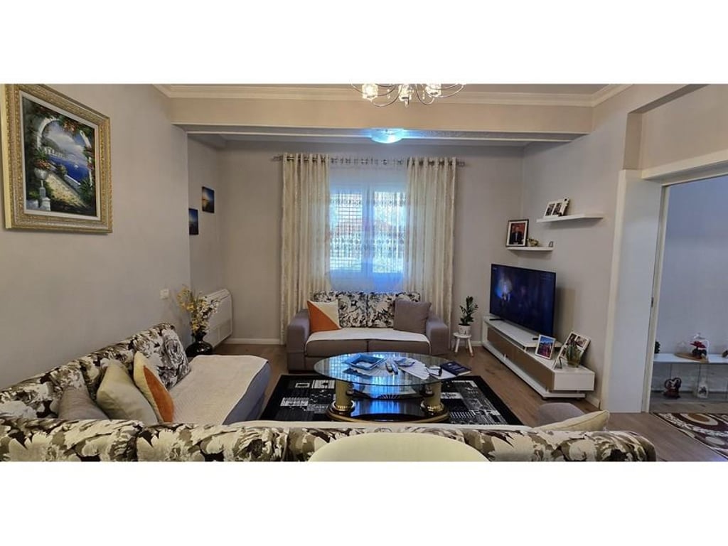 Affittasi duplex, Selite