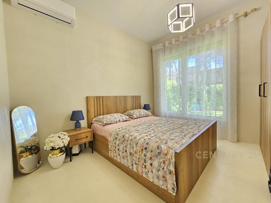 For sale Apartment 2+1 with Yard at Gjiri i Lalzit €295,000