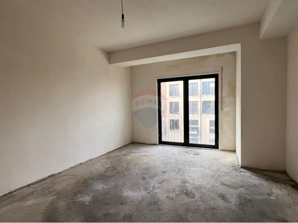 2+1+2 Apartment for Sale