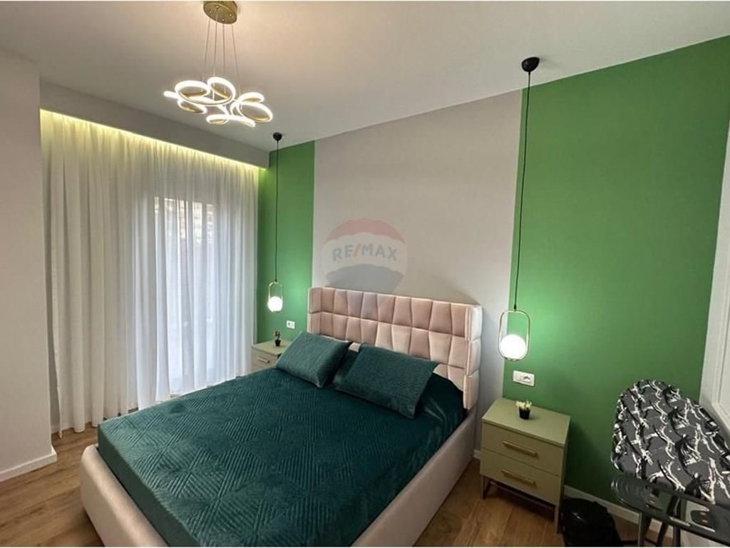Apartament 1+1 i mobiluar per shitje