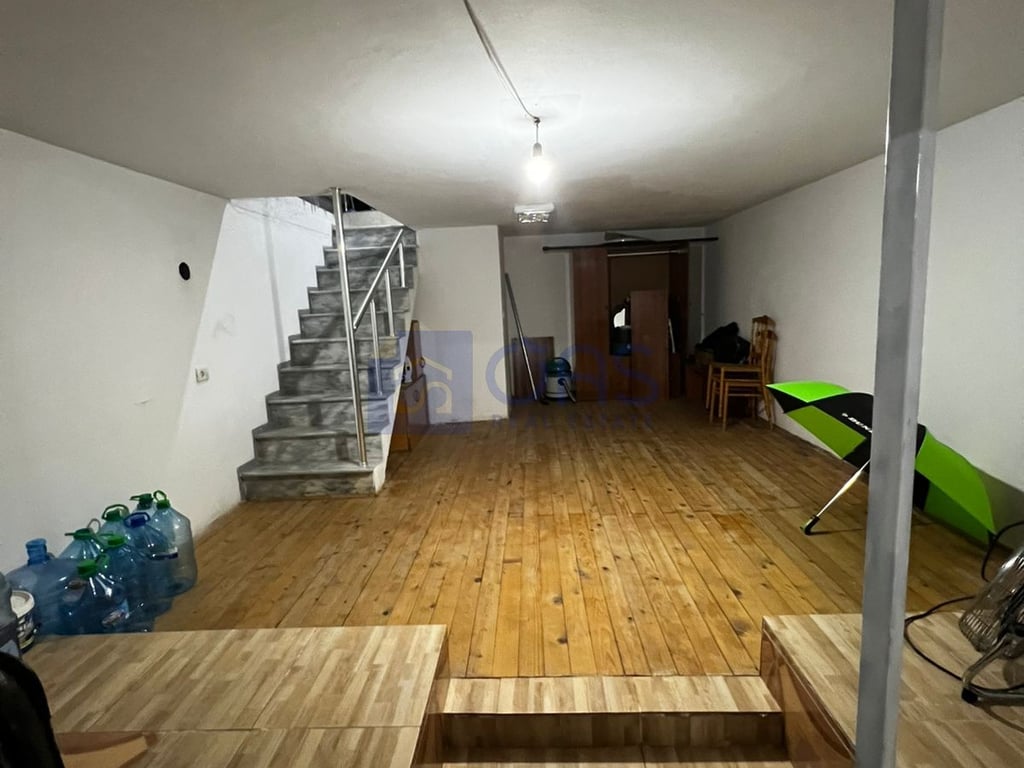 Vendesi appartamento 2+1+Cantina presso il complesso Malaysian.