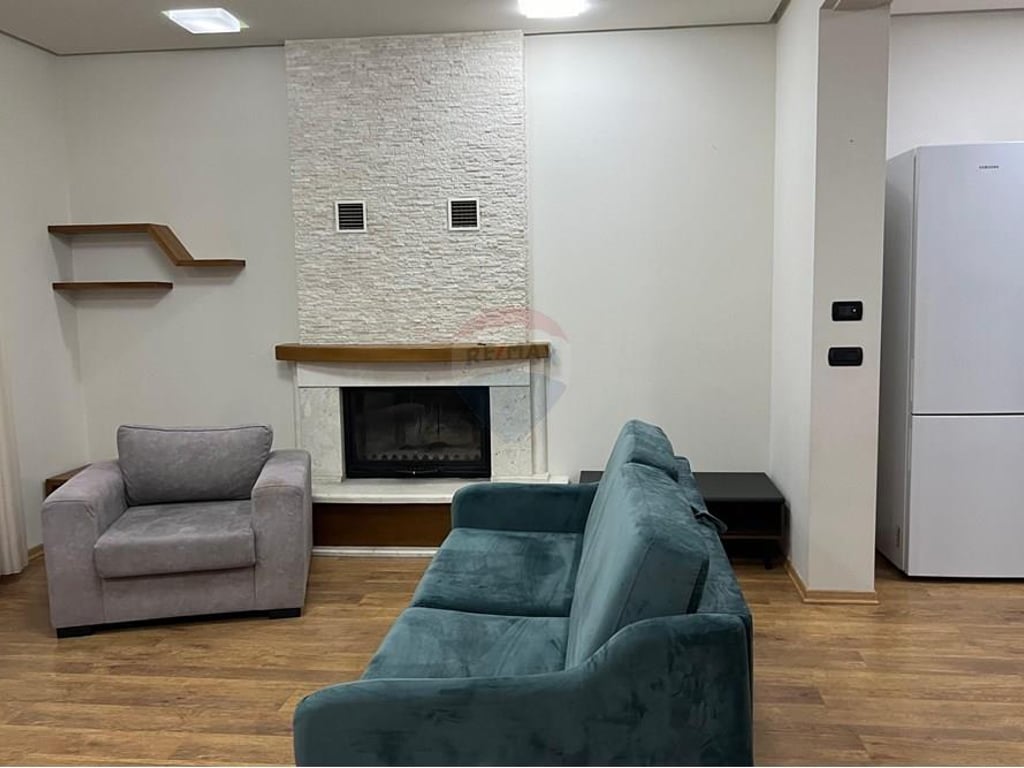 Jepet me qera vile prane Teg