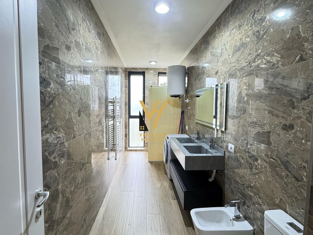 SHITET APARTAMENT 2+1+BLK TE LIQENI THATE 250.000 EURO