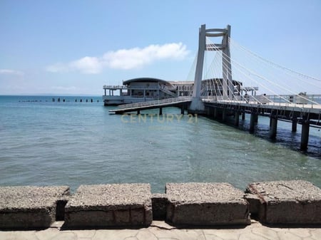 🍸 SHESIM BAR-LOUNGE (MUNDËSI KTHIMI NË RESTORANT), VIJË E PARË ME DETIN NË VOLLGA! 🌊 | BAR-LOUNGE FOR SALE (CONVERTIBLE TO RESTAURANT), FIRST LINE TO THE SEA IN VOLLGA!