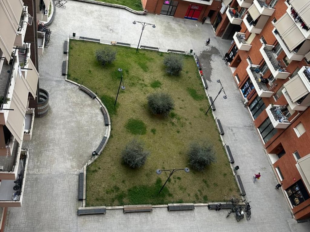 For sale: 3+1+2 apartment and 2 parking spaces at Golden Gate, opposite American Hospital 3.