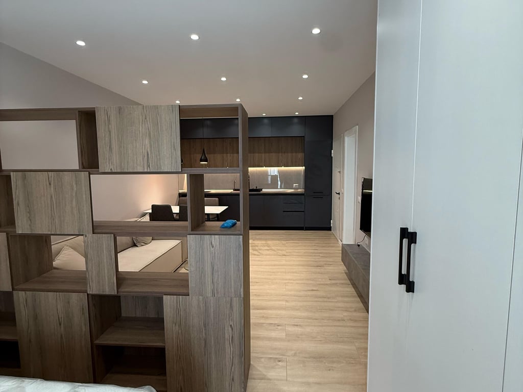 Garzoniere me Qera 📍Bulevardi Migjeni,Astir 📌350€