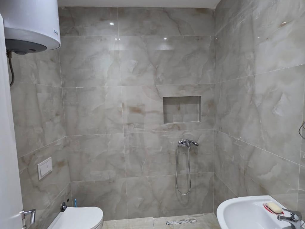 🏢 AMBIENT 58m2 ME QIRA – MYSLYM SHYRI 🏢