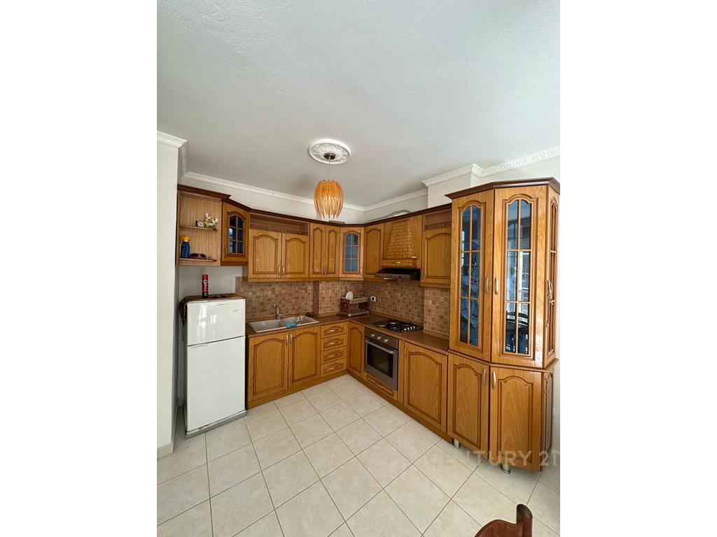 SHITET APARTAMENT 2+1+2+2 BALLKONE NE GOLEM!!! 120,000 €