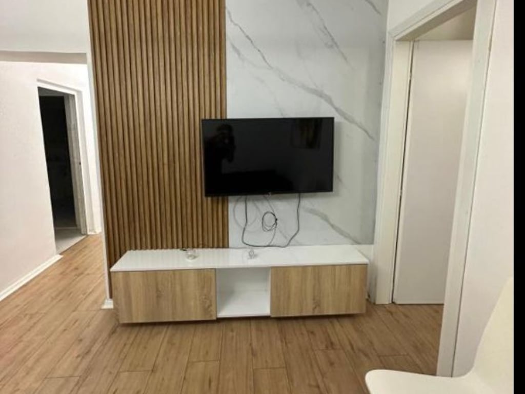 📢 Apartment 1+1 for rent on Rruga e Kosovarve