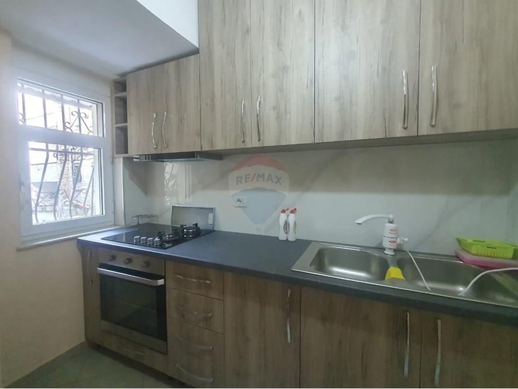 Apartament 2+1 me Qira pran Vasil Shantos 600€