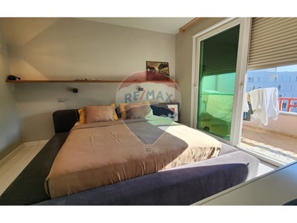 Apartament 2+1 për shitje në Rrugën e Elbasanit pranë Ambasador 2