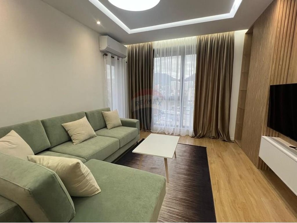 Apartment - For Rent - 2+1+2 Porcelain