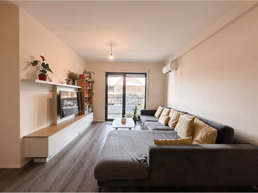 APARTAMENT 2+1 PER SHITJE PERBALL EUROPIANIT