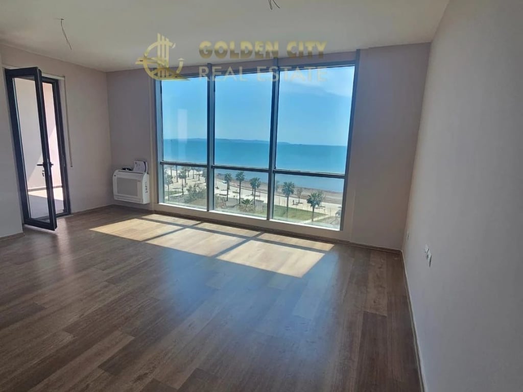 Vendesi super appartamento a Vollga.