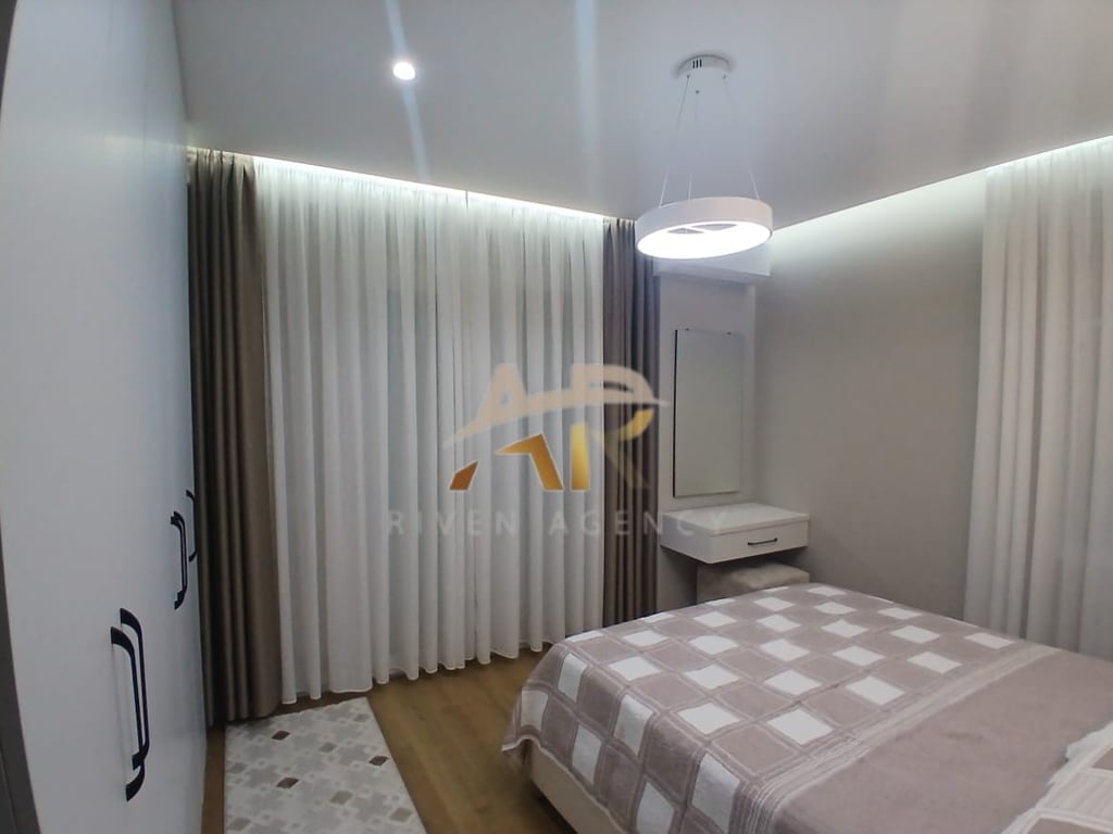 Jepet me qera shtepi 2+1 tek Ish Fusha e Aviacionit