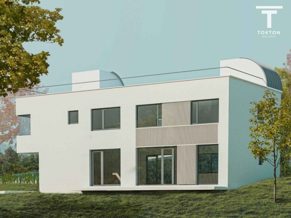 Bargain Price! Villa for Sale – Farkë, Tirana