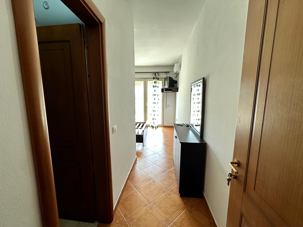 Studio Apartment for Sale near the Yacht Port – Radhime-Orikum