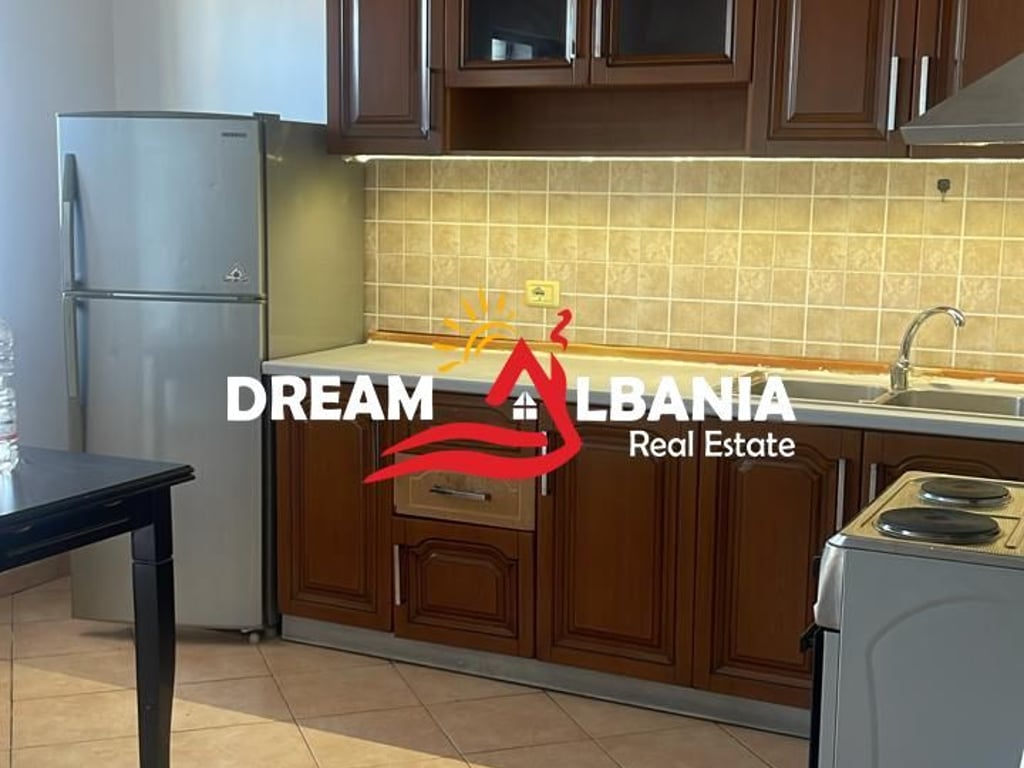 Jepet me qera apartament 1+1 ne rrugen e Barrikadave prane kopshtit Bucko (ID 42111351)