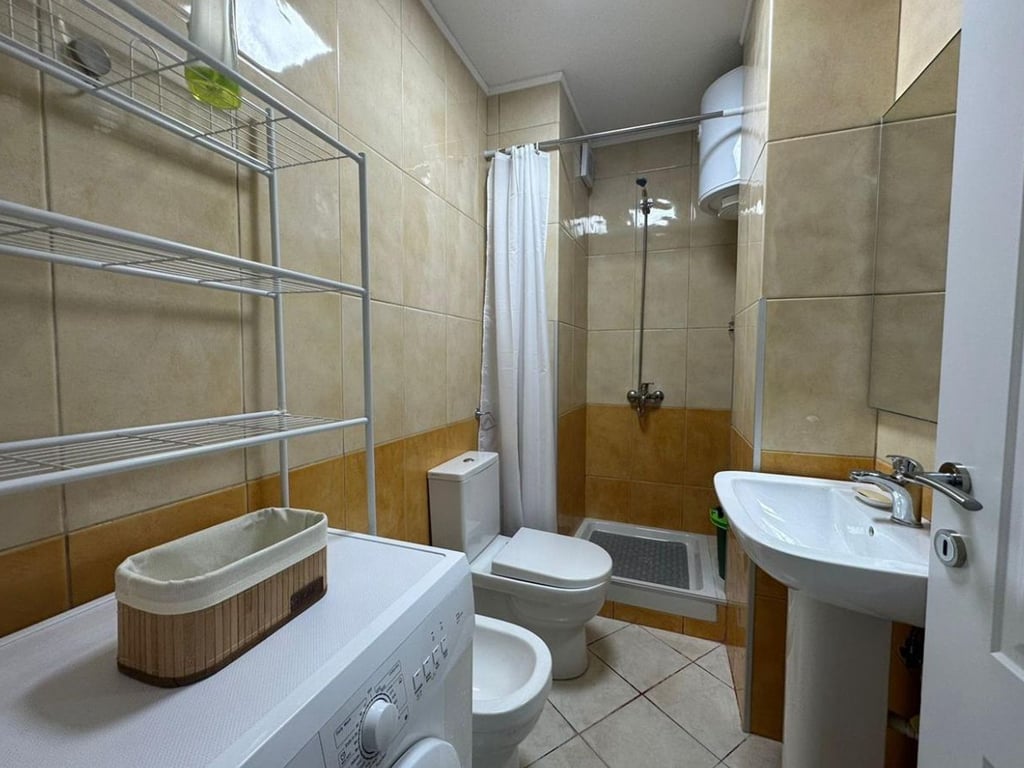 Appartamento in affitto in centro in via Bogdaneve (550 Euro)