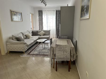 A 2+1 apartment is for rent in Astir.
