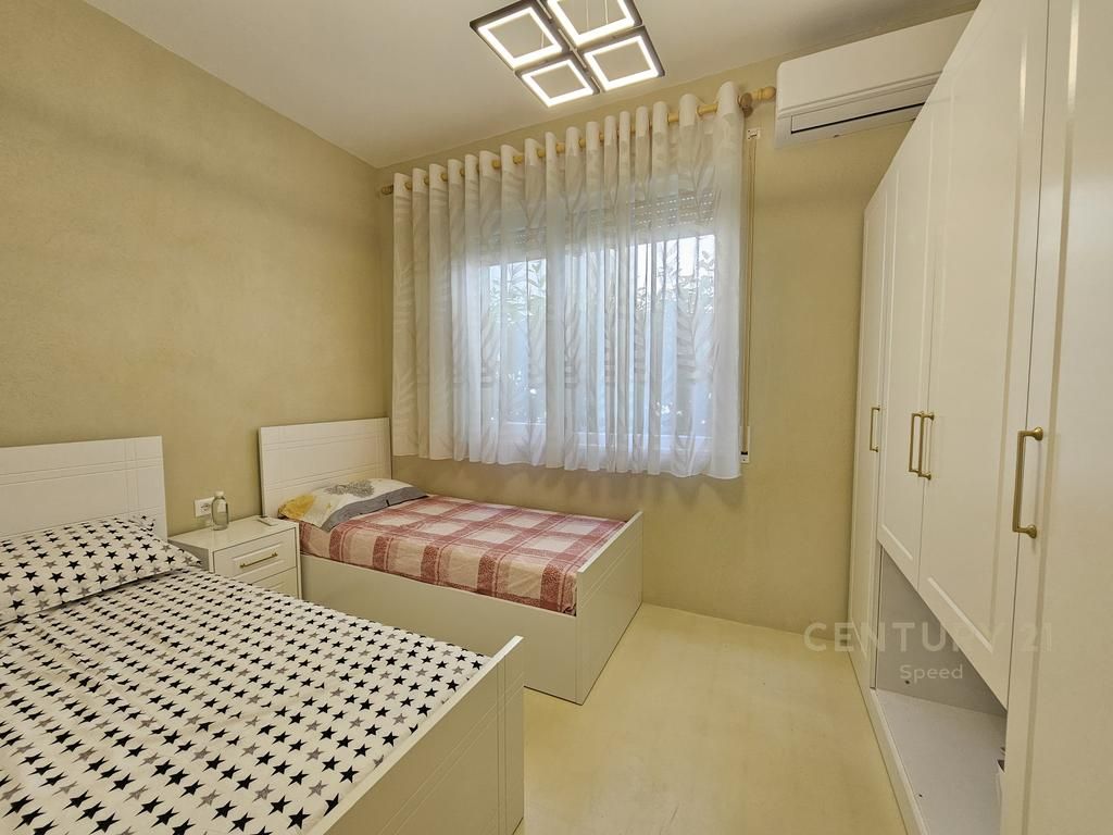 For sale Apartment 2+1 with Yard at Gjiri i Lalzit €295,000