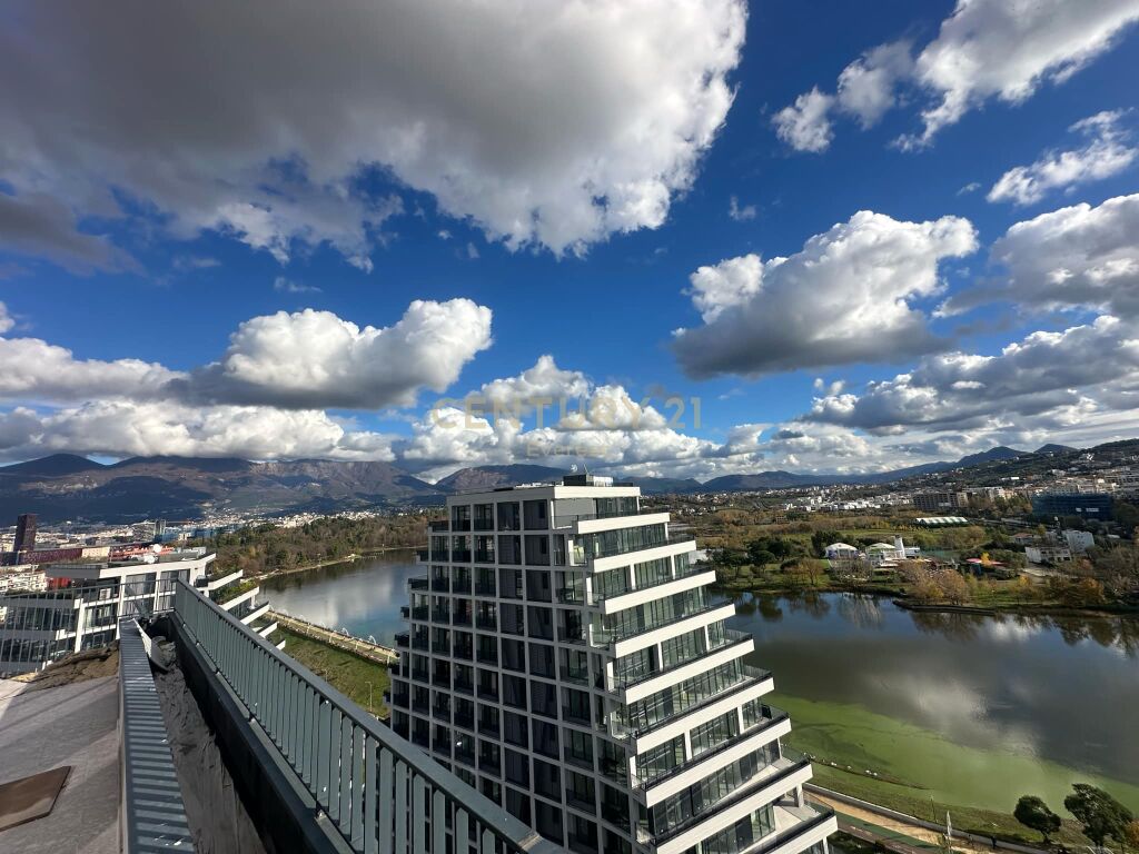 🌟 APARTAMENT LUKSOZ ME PAMJE MAHNITËSE NGA LIQENI NË "LAKE VIEW" RESIDENCE! 🏞 | LUXURY APARTMENT WITH BREATHTAKING LAKE VIEW IN "LAKE VIEW" RESIDENCE!