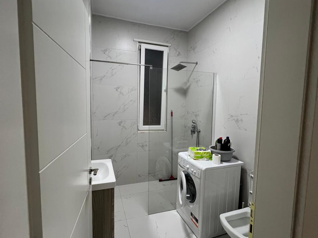 Apartament 2+1 me qira tek Ish Fusha e Aviacionit 