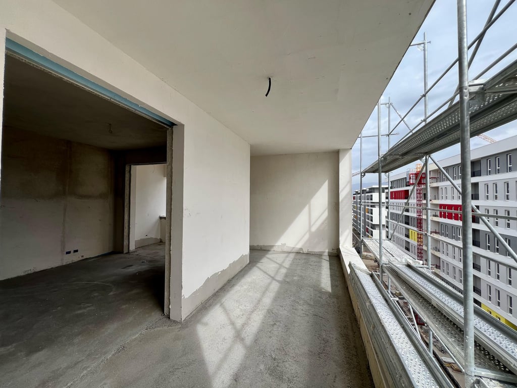 In vendita, Appartamento 2+1+2, "Univers City", Tirana.