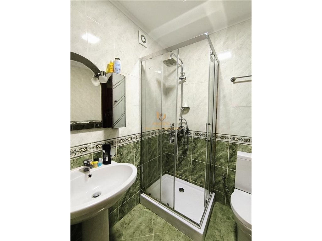 A 1+1 apartment is available for rent at Kristal Center.