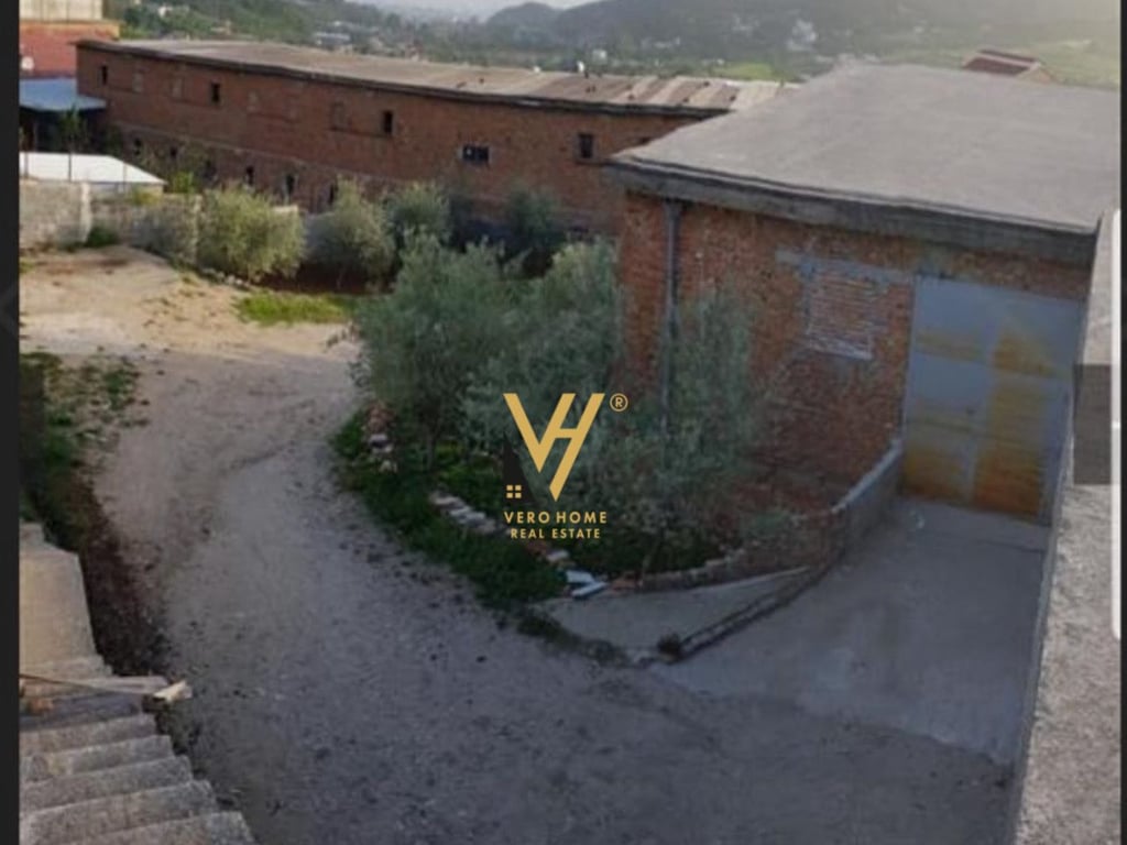 FOR RENT WAREHOUSE 600 M2 IN TUFINE 1,200 EURO