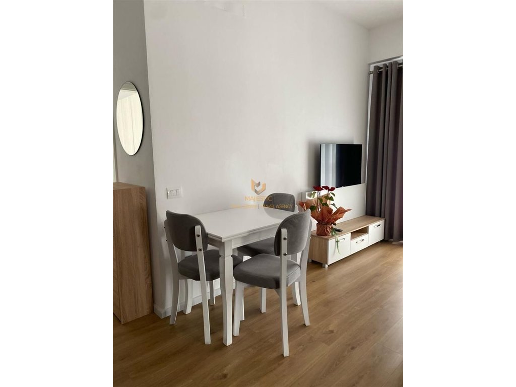 A 2+1 apartment with parking is available at the Kaimi residence.