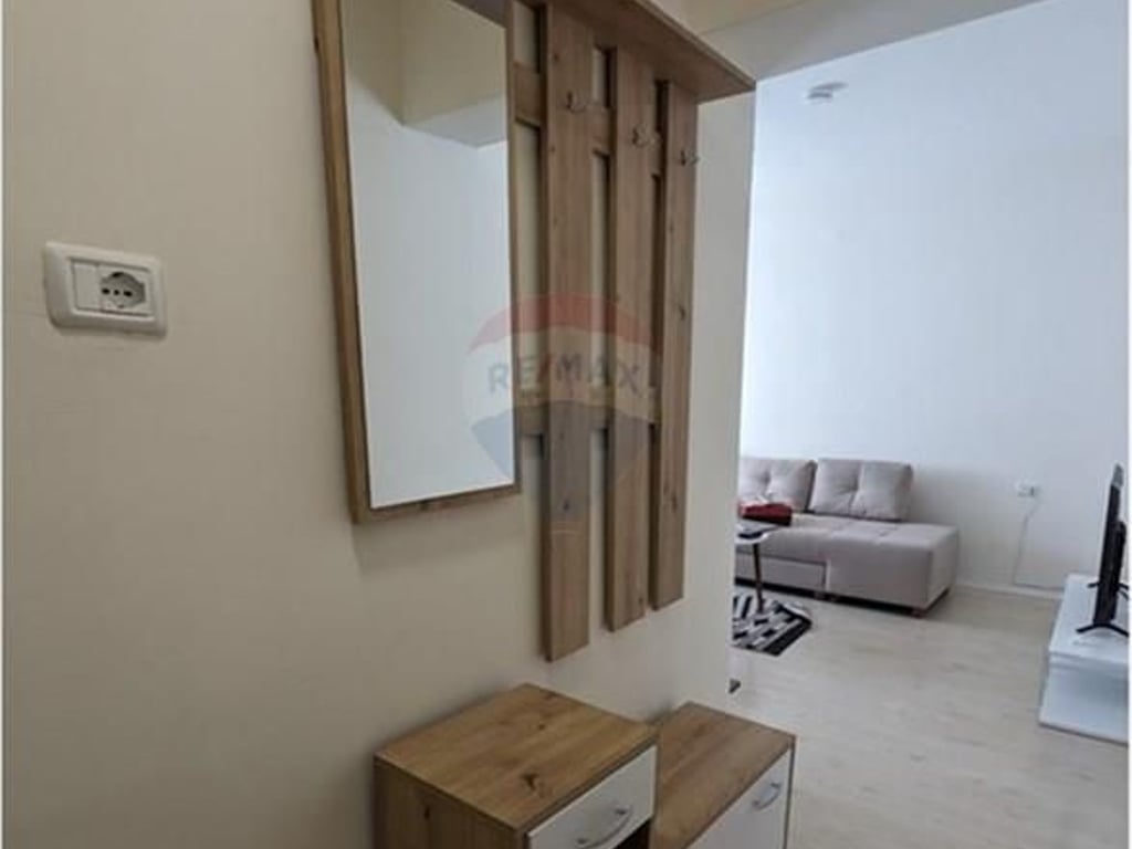 1+1 apartment for rent near Blv. Zogu I!