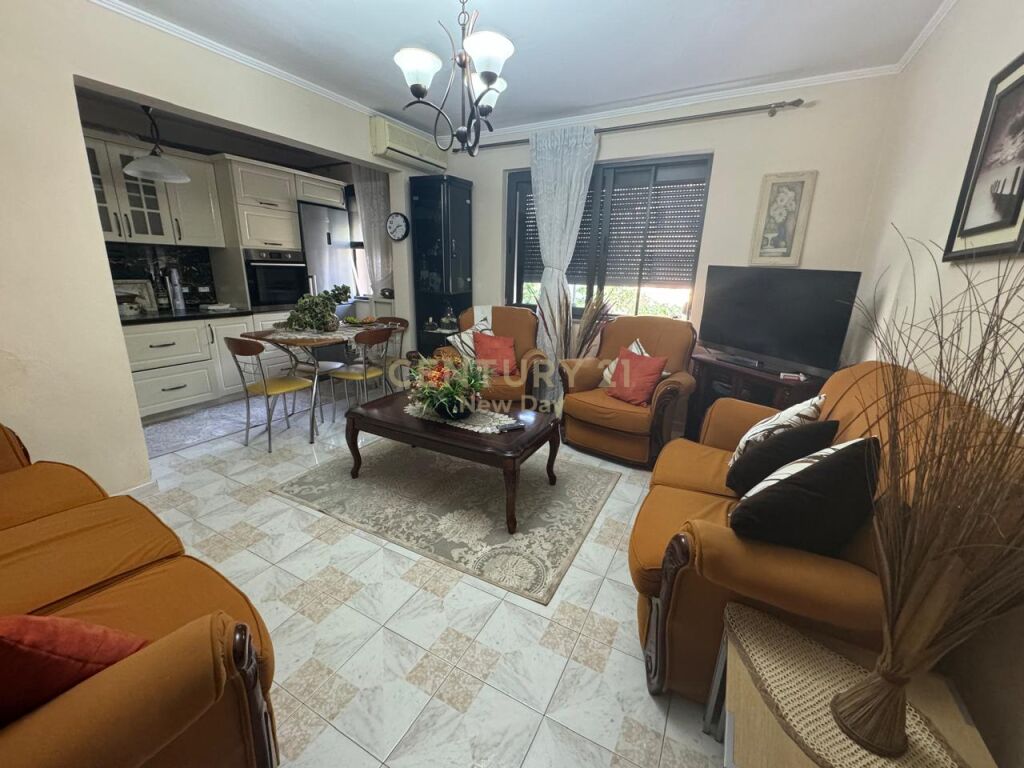 JEPET ME QIRA APARTAMENT 2+1 PRANE KAZAZIT!