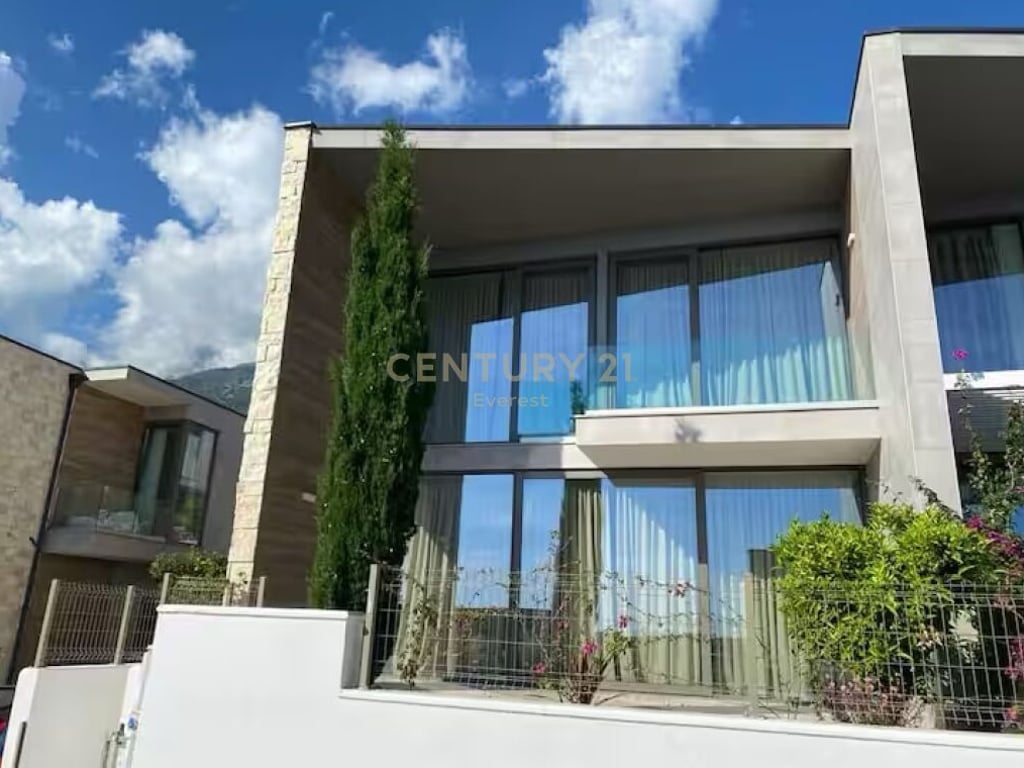 🌟 VENDITA VILLA LUSSUOSA NELLA RESIDENZA OLEA, DHËRMI