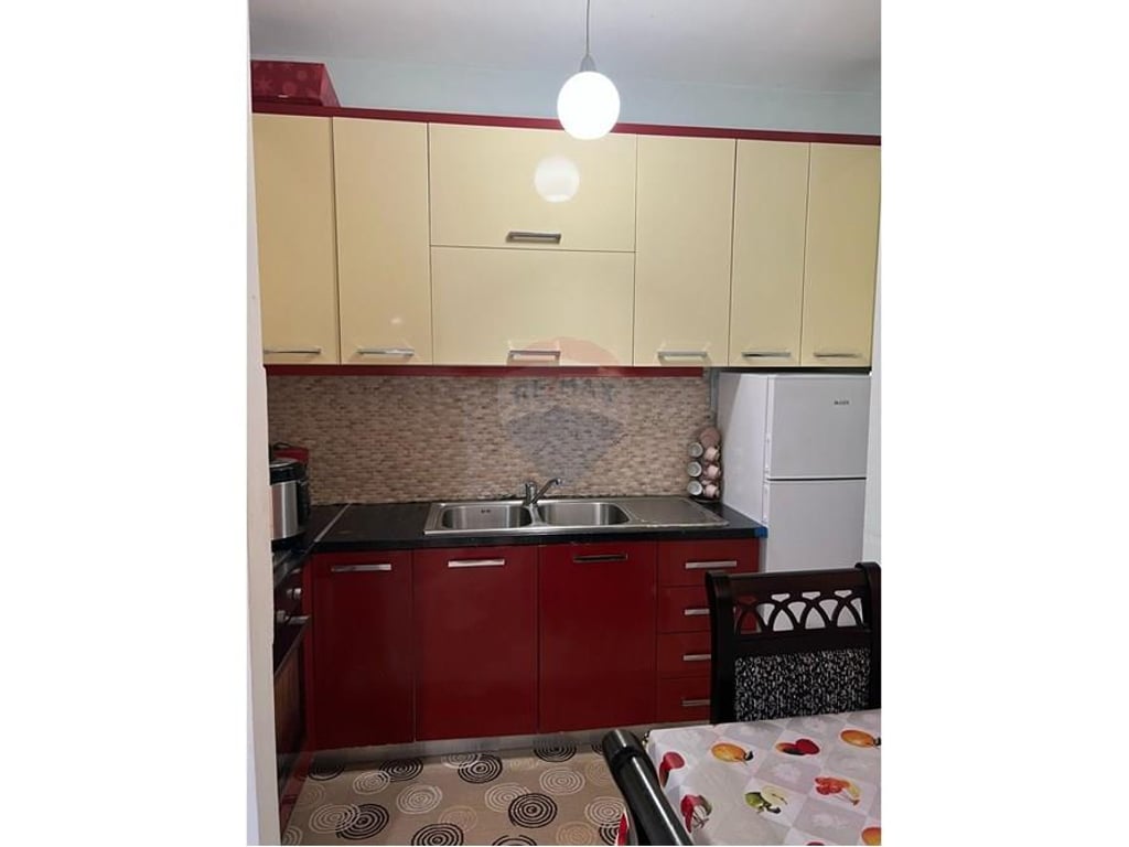 Apartament 2+1+2 per qira ne Astir