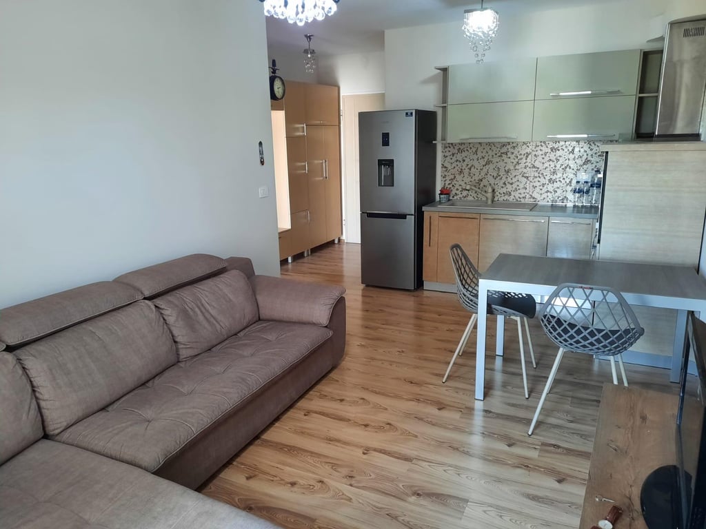 Apartament 1+1 Me Qera Tek kompleksi Ana (ID B210558) Tirane​
