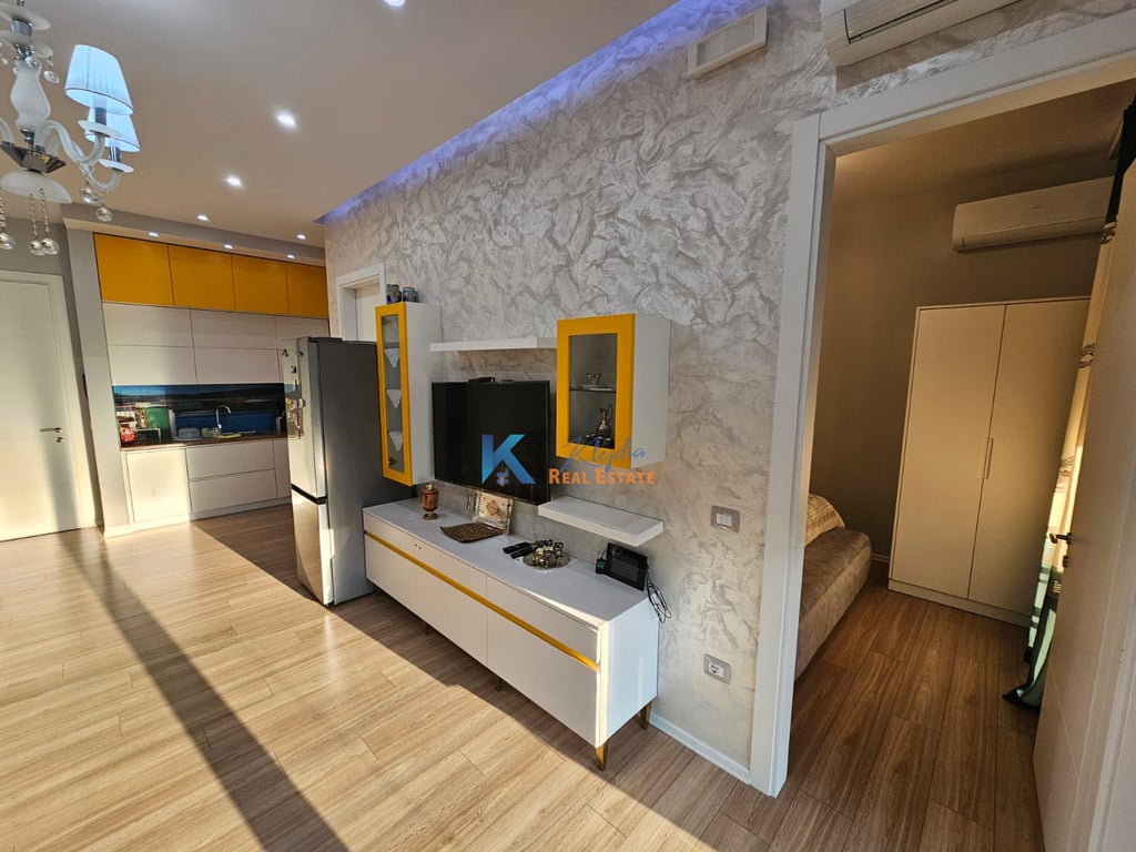 1+1 for rent at Delijorgji Complex