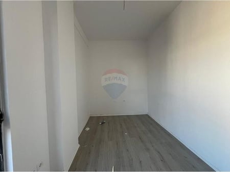 Appartamento 2+1+2 in affitto presso il Pazari i Ri!