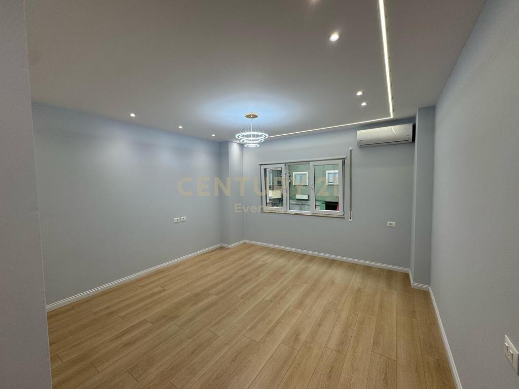 MYSLYM SHYRI, FOR SALE APARTMENT 2+1+STORAGE 265,000 €